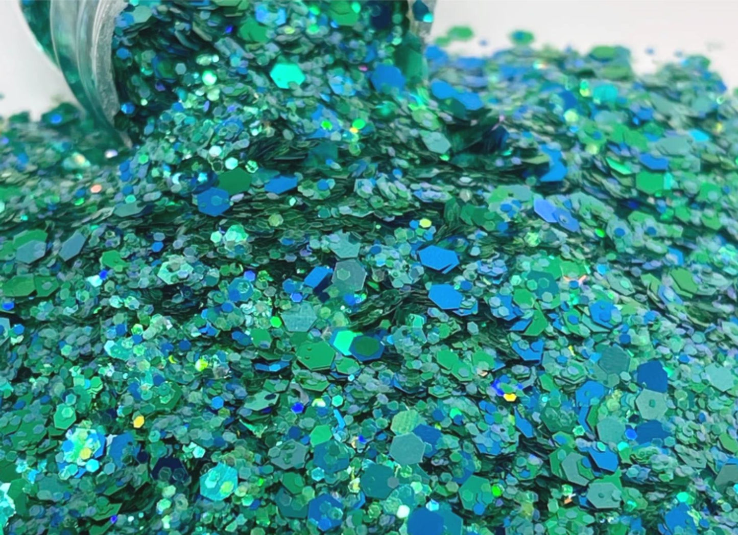 Diamond Shamrock Michael Mixology Glitter